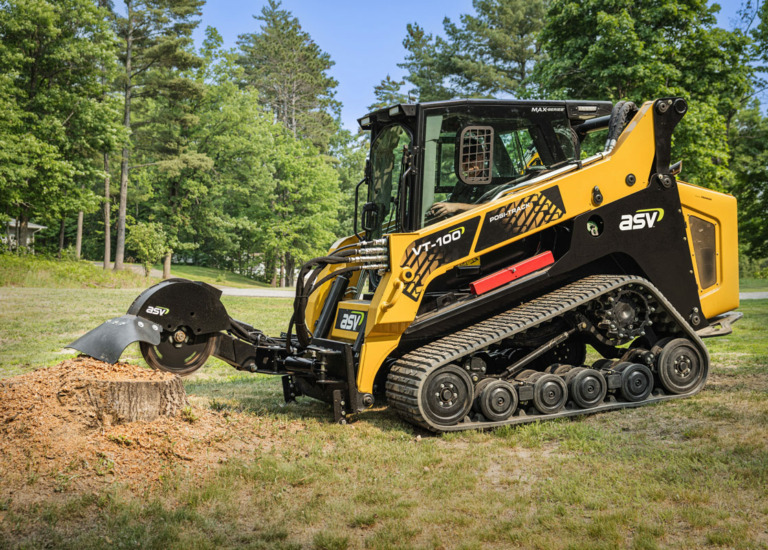 ASV VT 100 Compact Track Loader VT 100 Compact Track Loader in Forestry